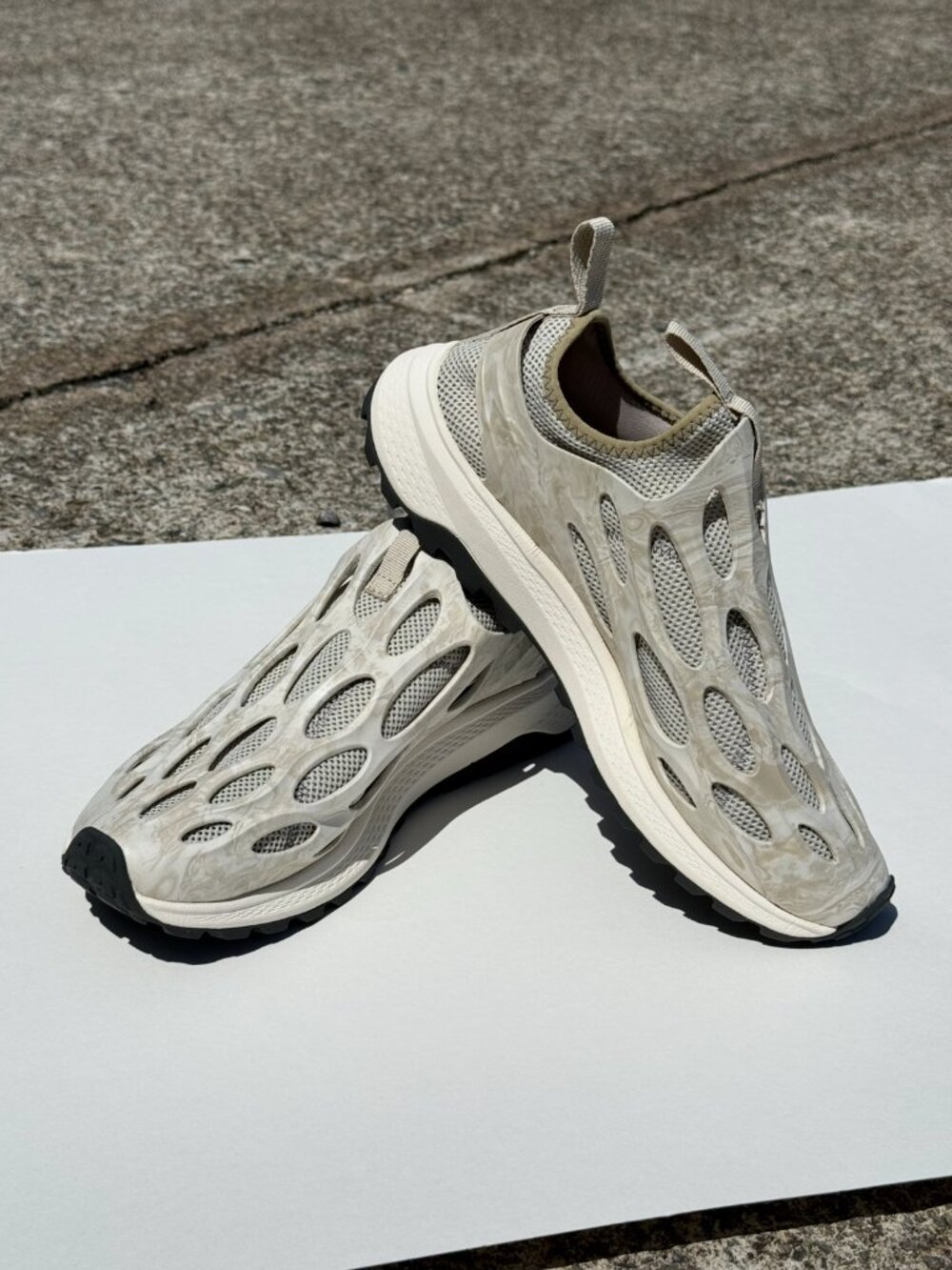 MERRELL Hydro Runner Men's Size 10 Beige